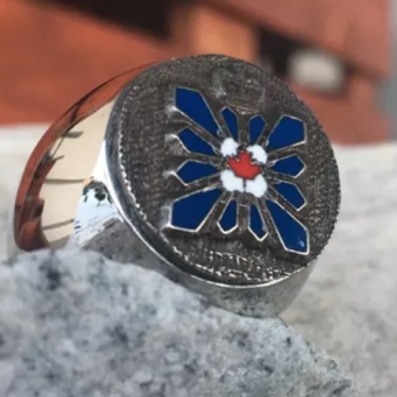 EXTREMELY RARE HIGHLY SOUGHT-AFTER COLLECTABLE RHODIUM ELECTROPLATED CSIS RING - Picture 5 of 6